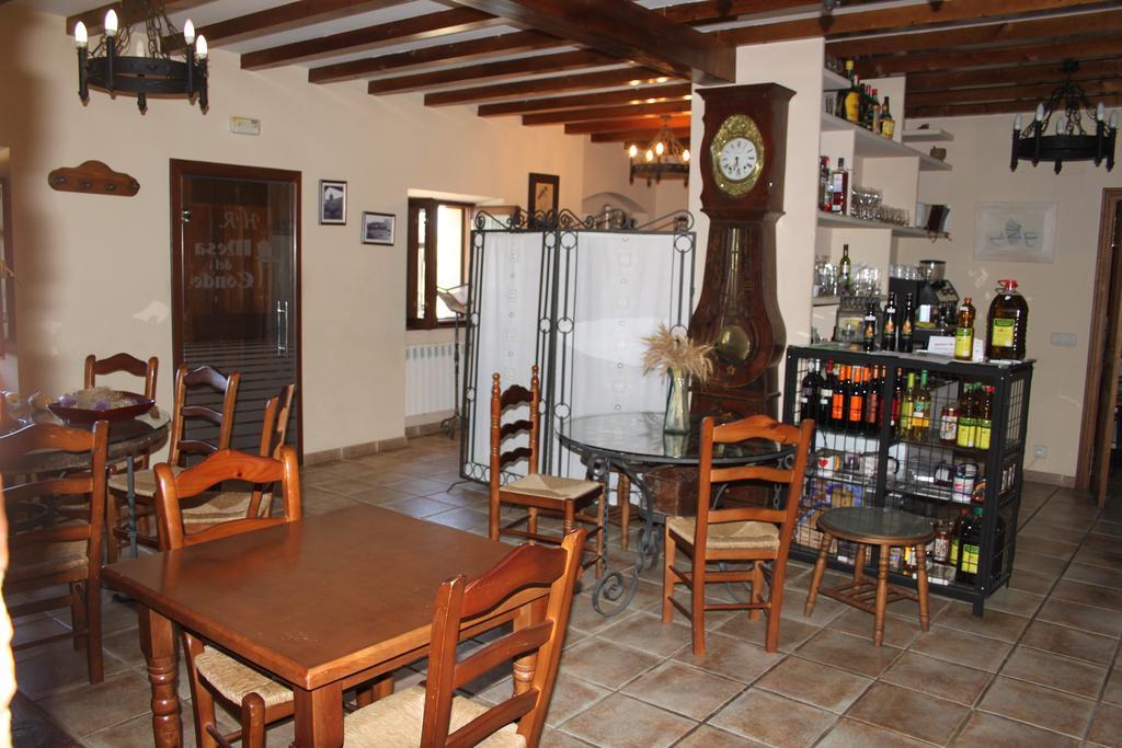 Mesa Del Conde Hotel San Felices de los Gallegos Bagian luar foto